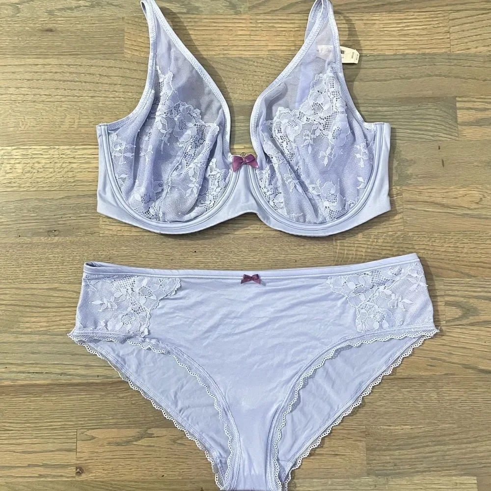 Victorias Secret Set Body Supersoft Unline Demi bra & Hiphugger panty lavender